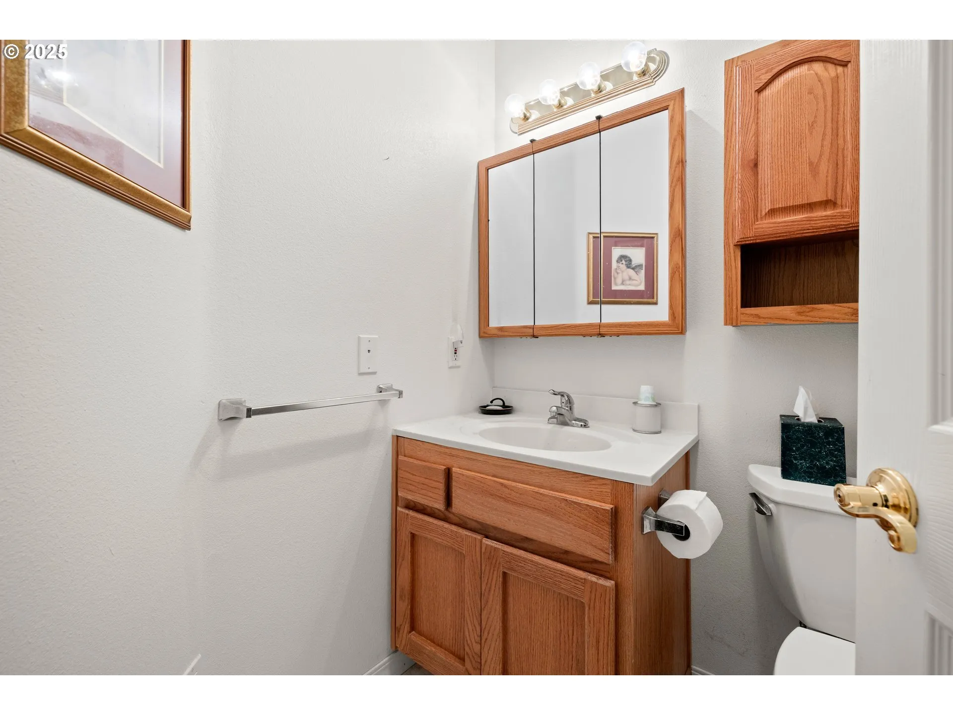 Bathroom-Lower