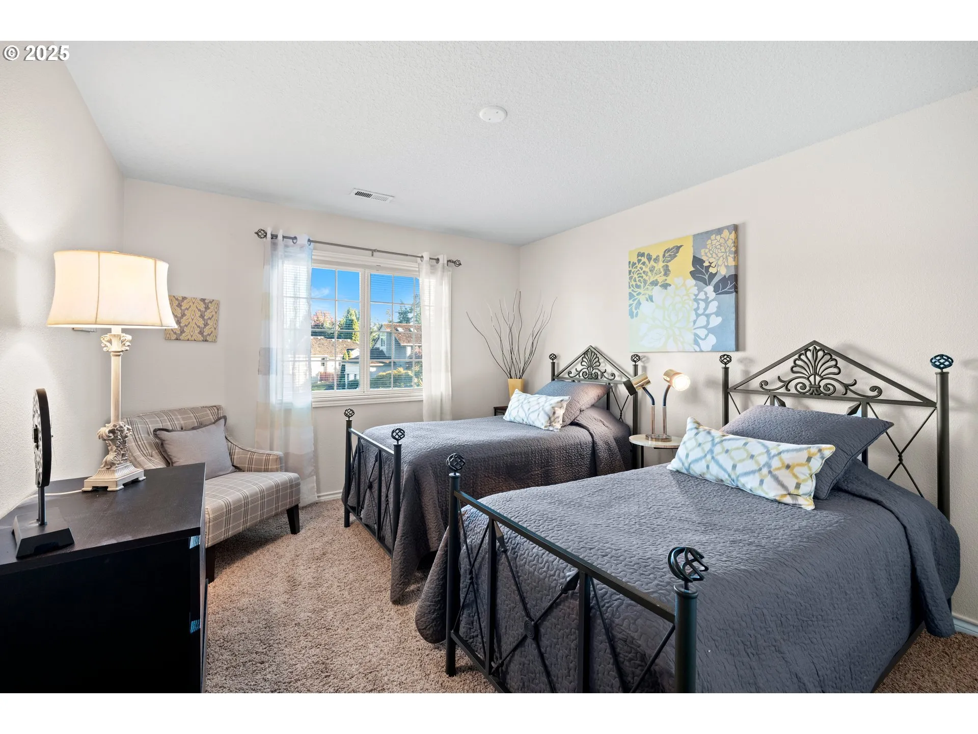 Bedroom-Upper