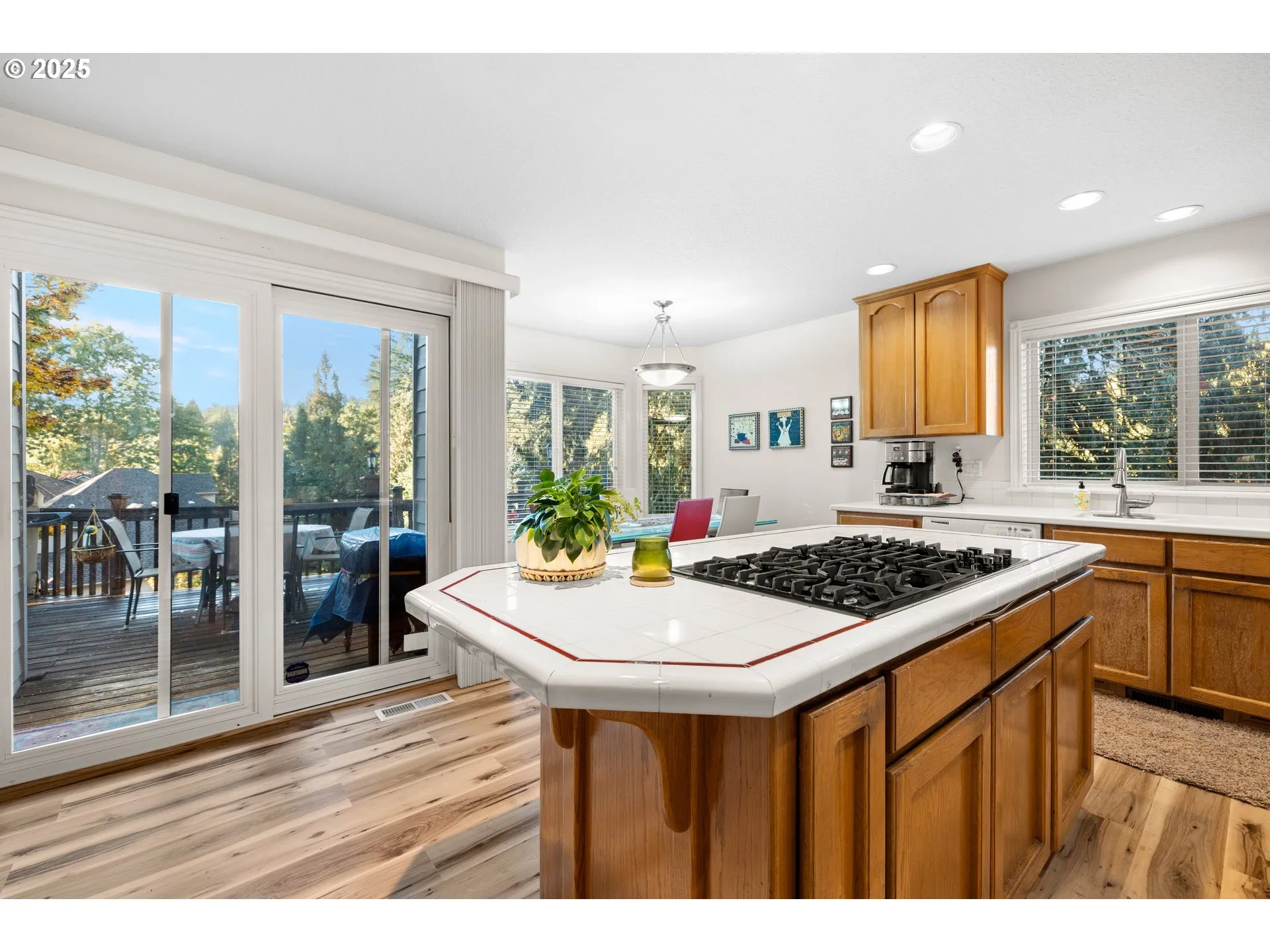 Kitchen-Island
