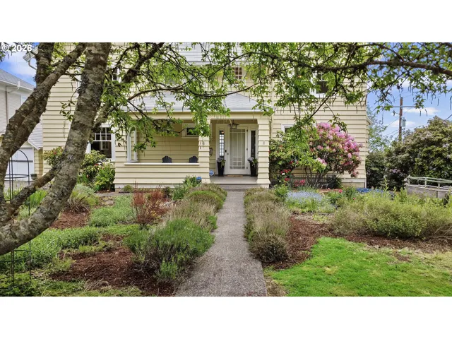 Entrance/Foyer