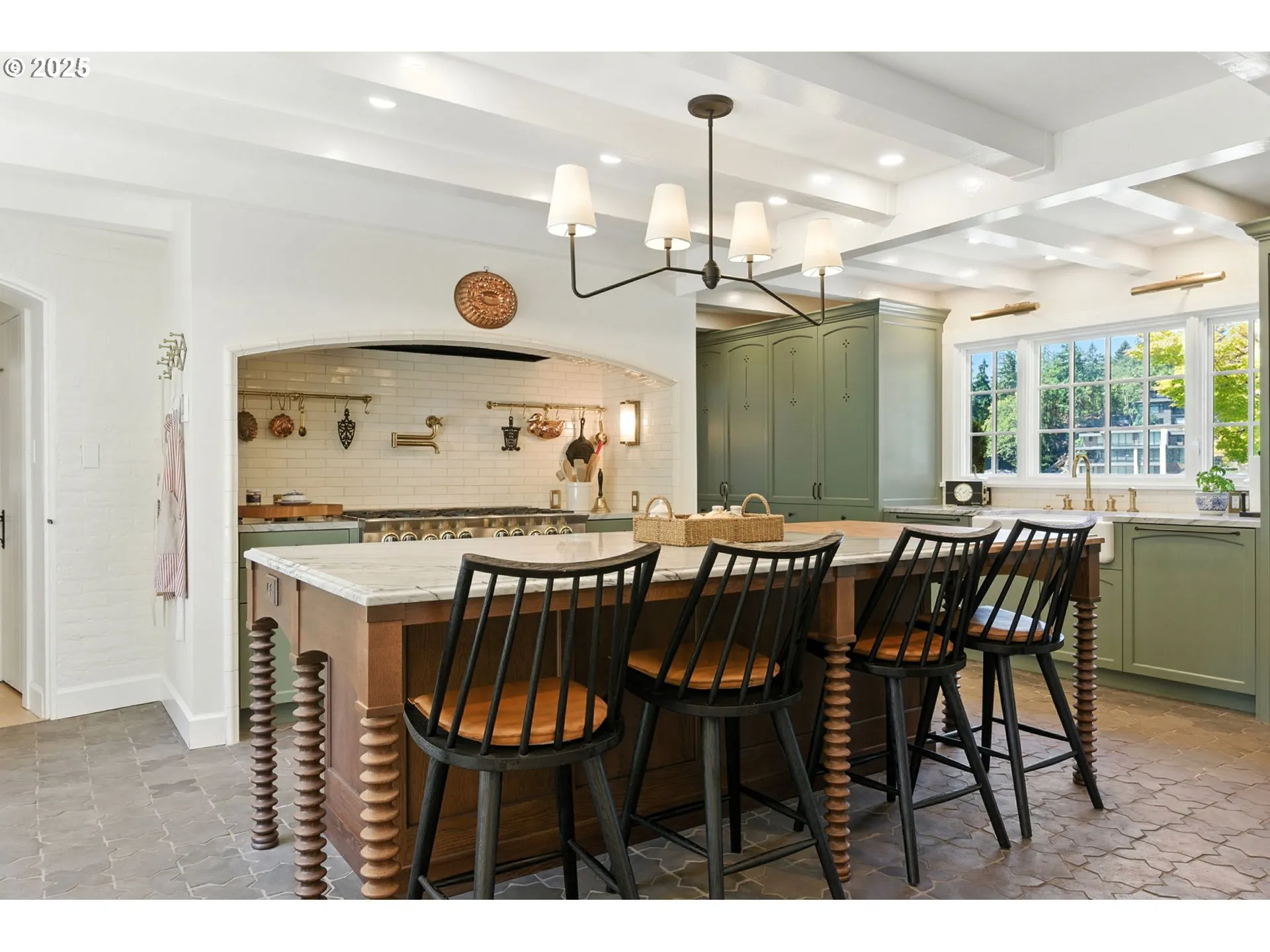 Kitchen-Island