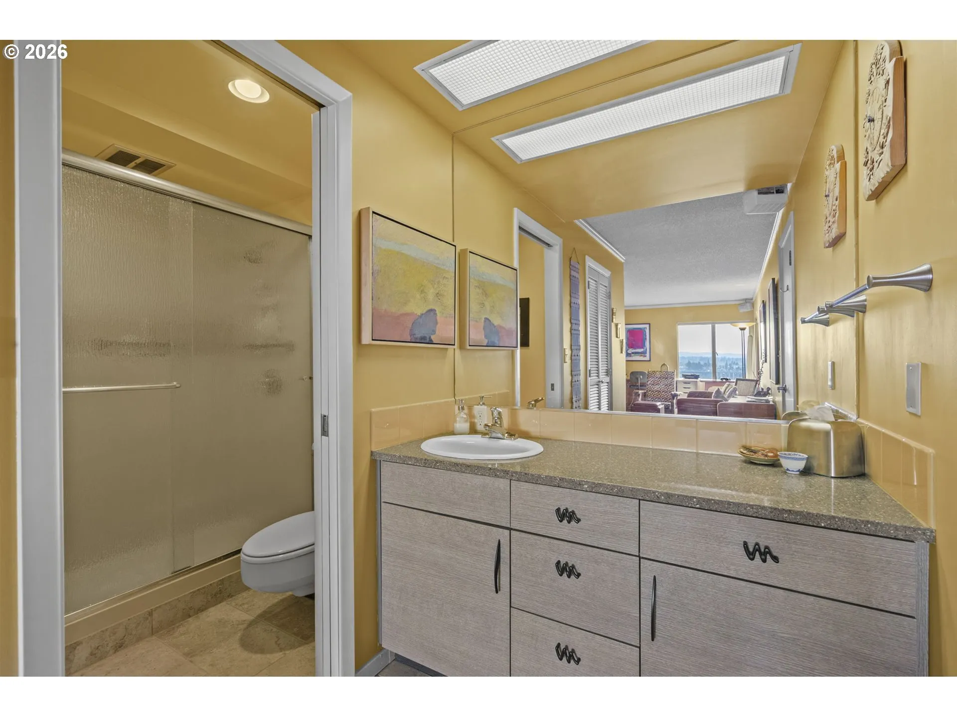 Bathroom-Walk in Shower