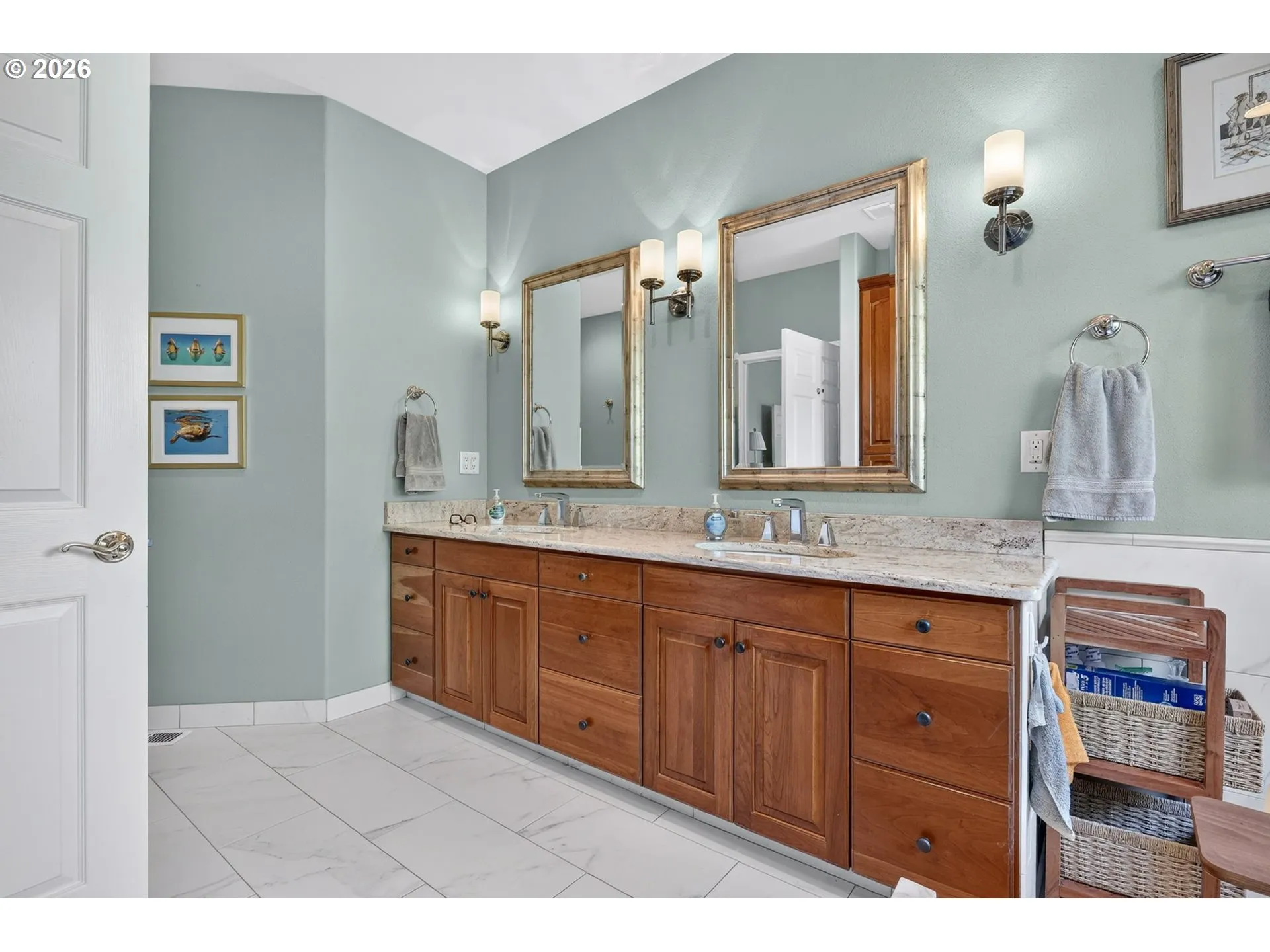 Bathroom-Double Sinks
