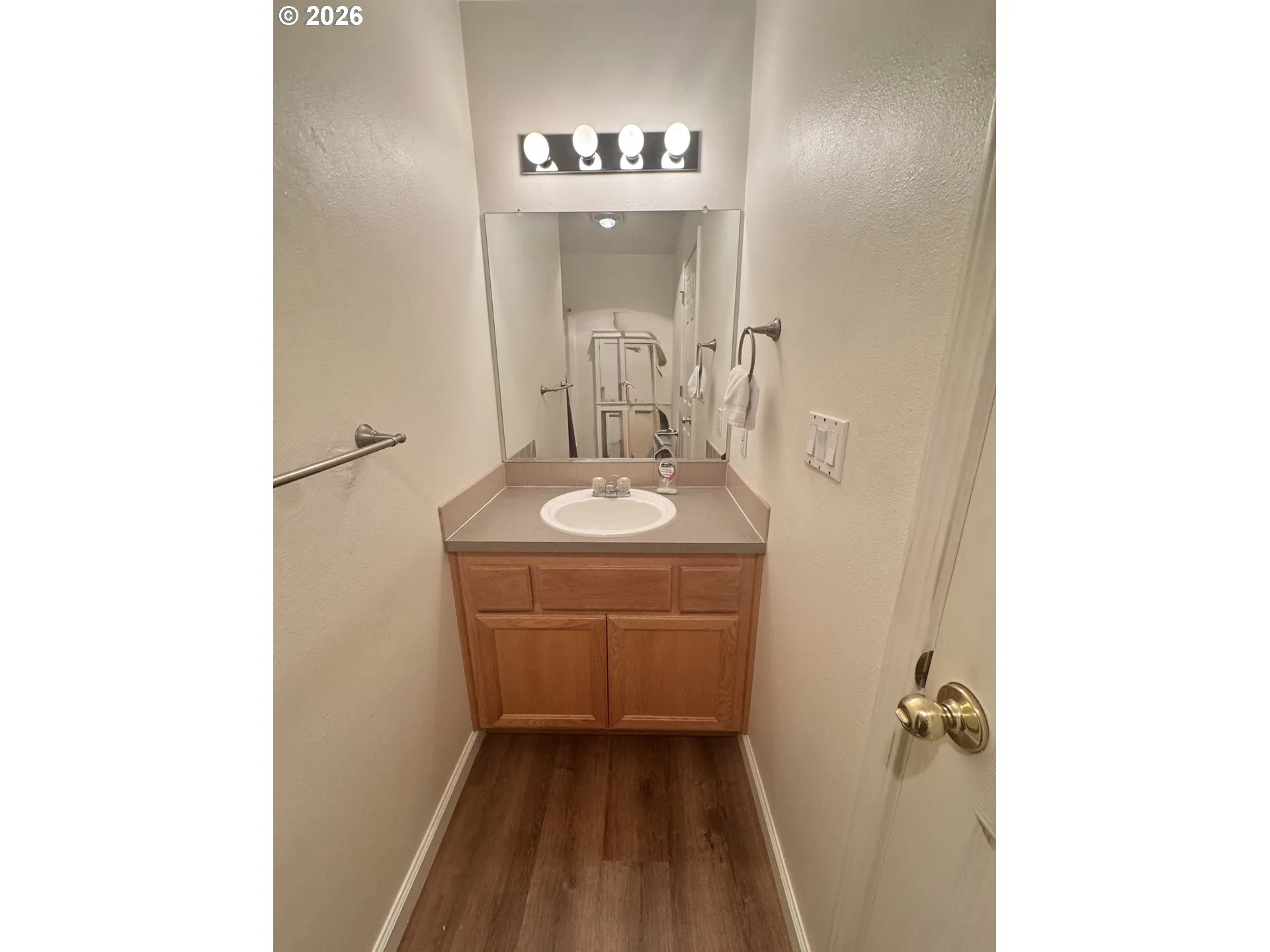 Bathroom-Hall