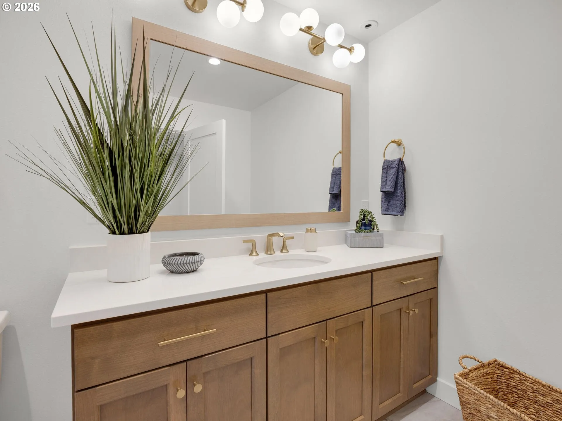 Bathroom, Attached