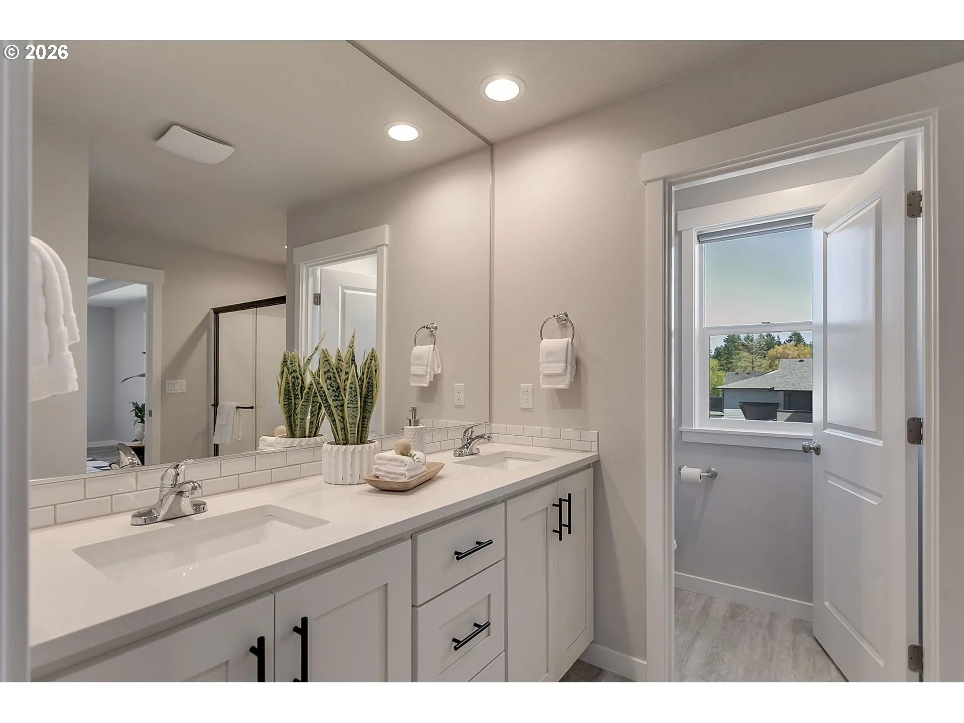 Primary Bedroom-Attached Bathroom