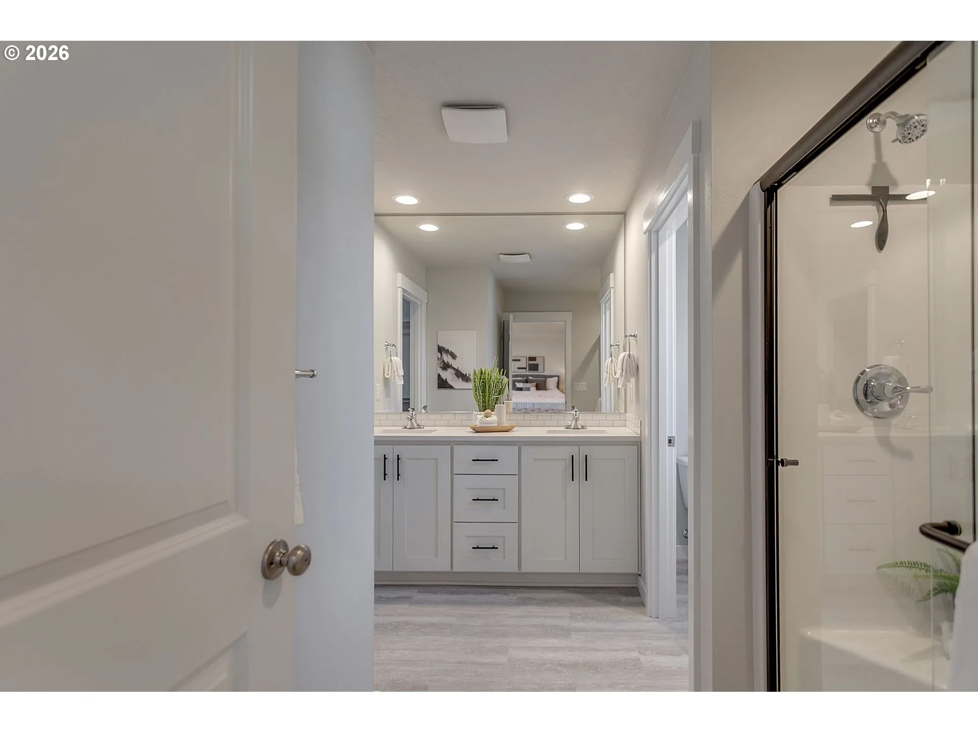 Primary Bedroom-Attached Bathroom