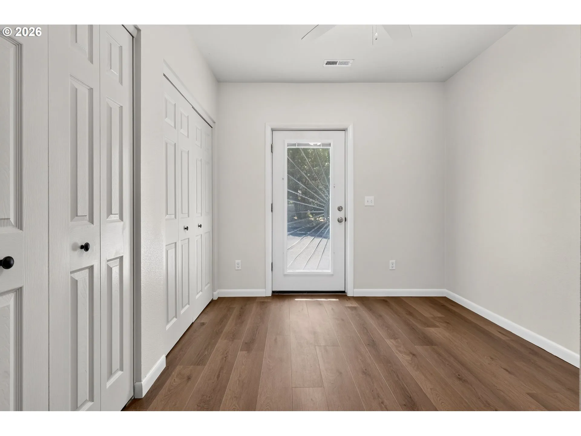 Bedroom-Main