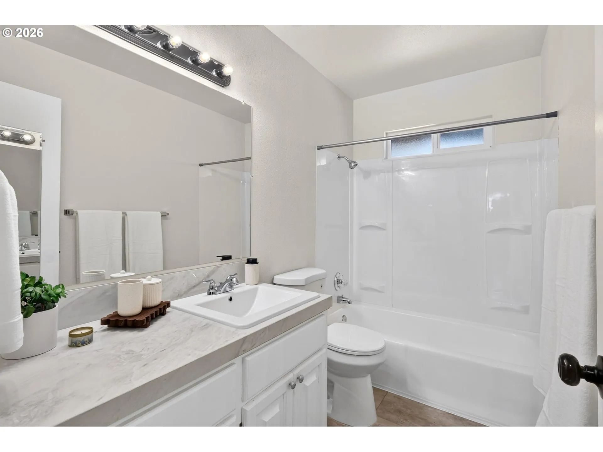 Bathroom-Hall
