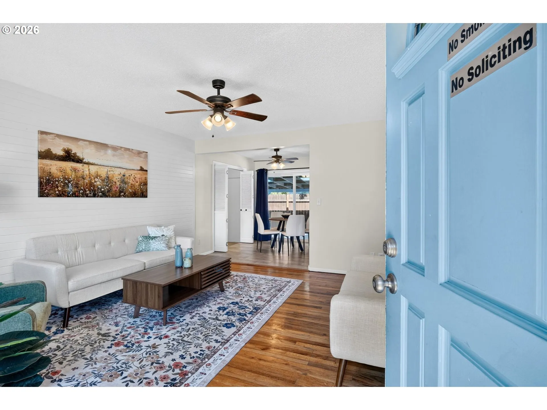 Living Room-Ceiling Fan