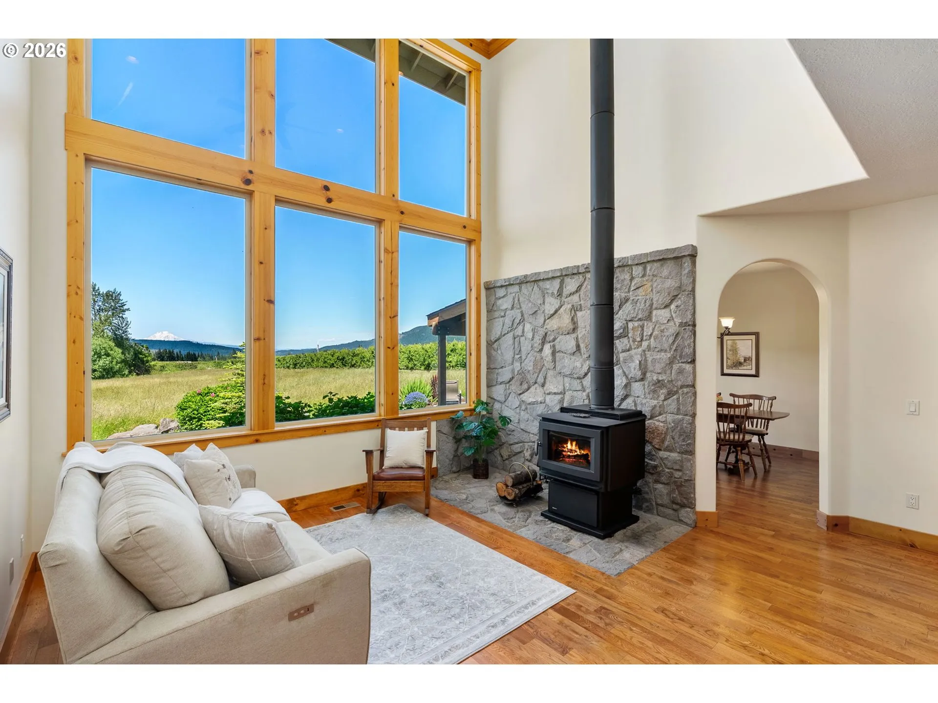 Living Room-Fireplace