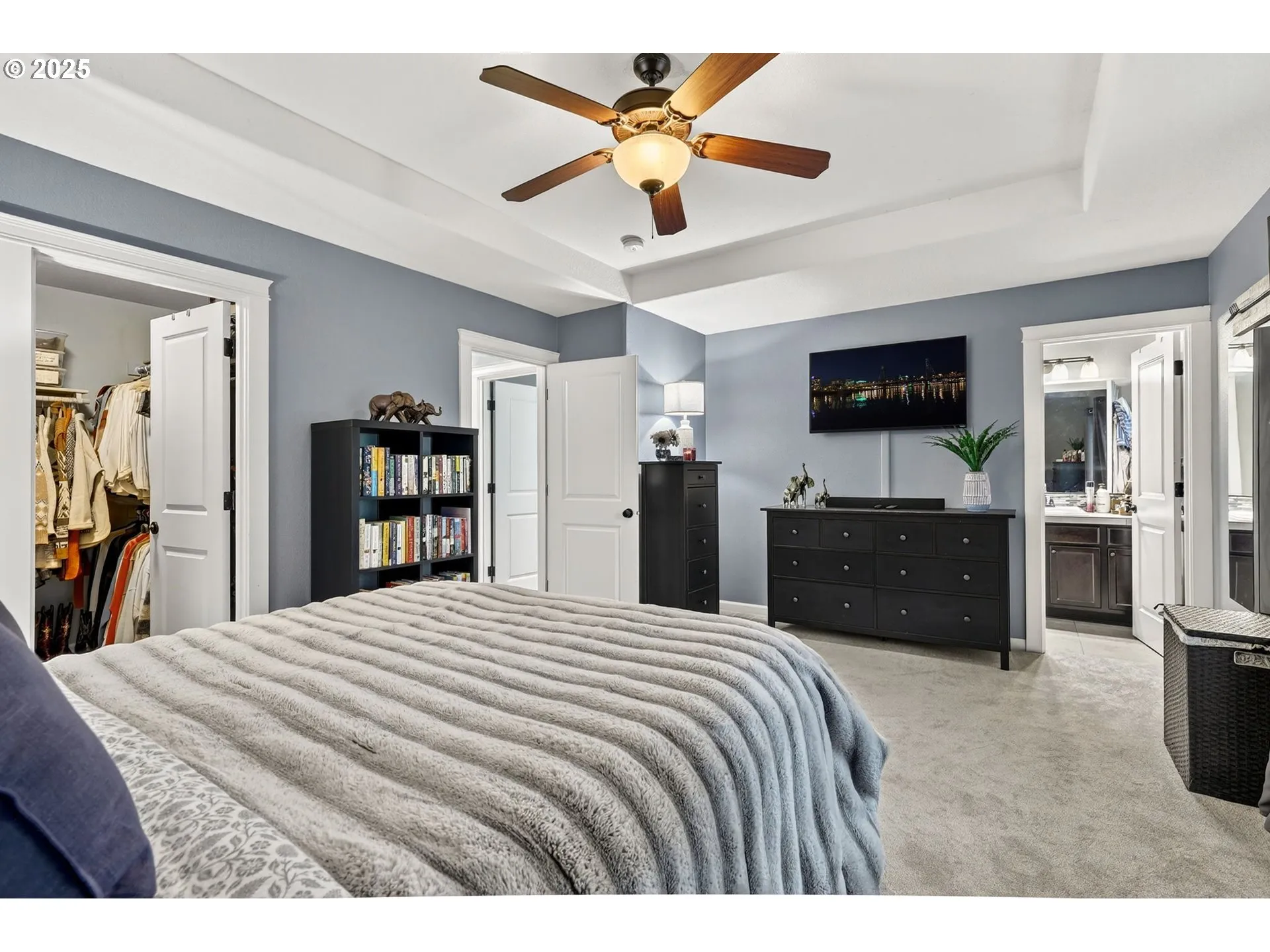 Bedroom, Primary-Upper