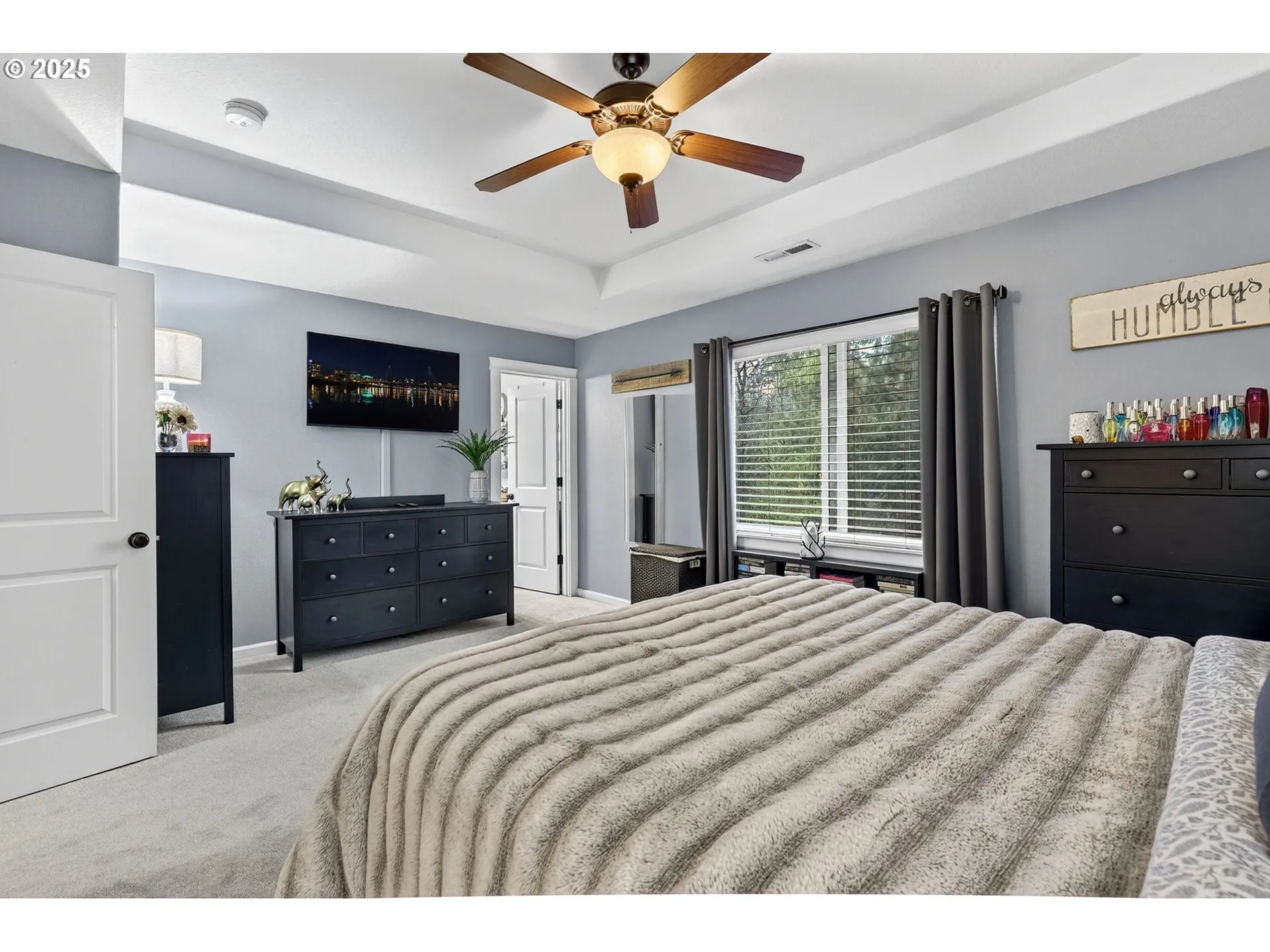 Bedroom, Primary-Upper