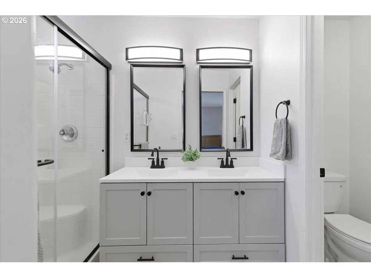 Primary Bedroom-Attached Bathroom