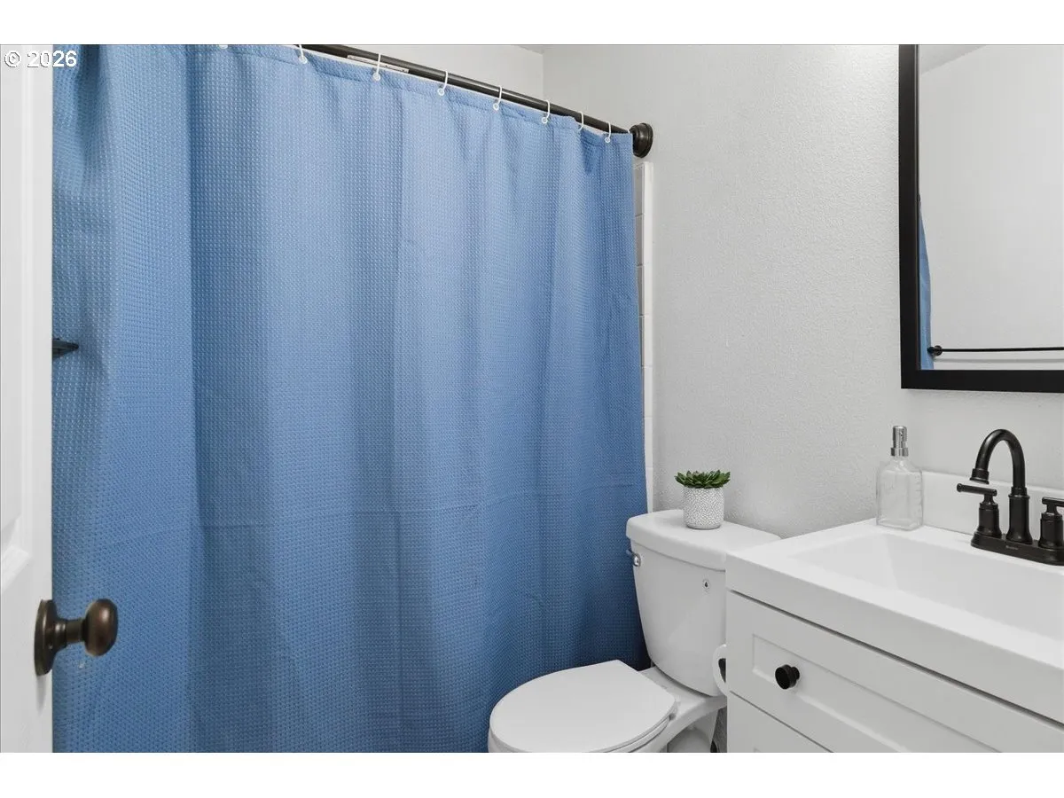 Bathroom-Hall