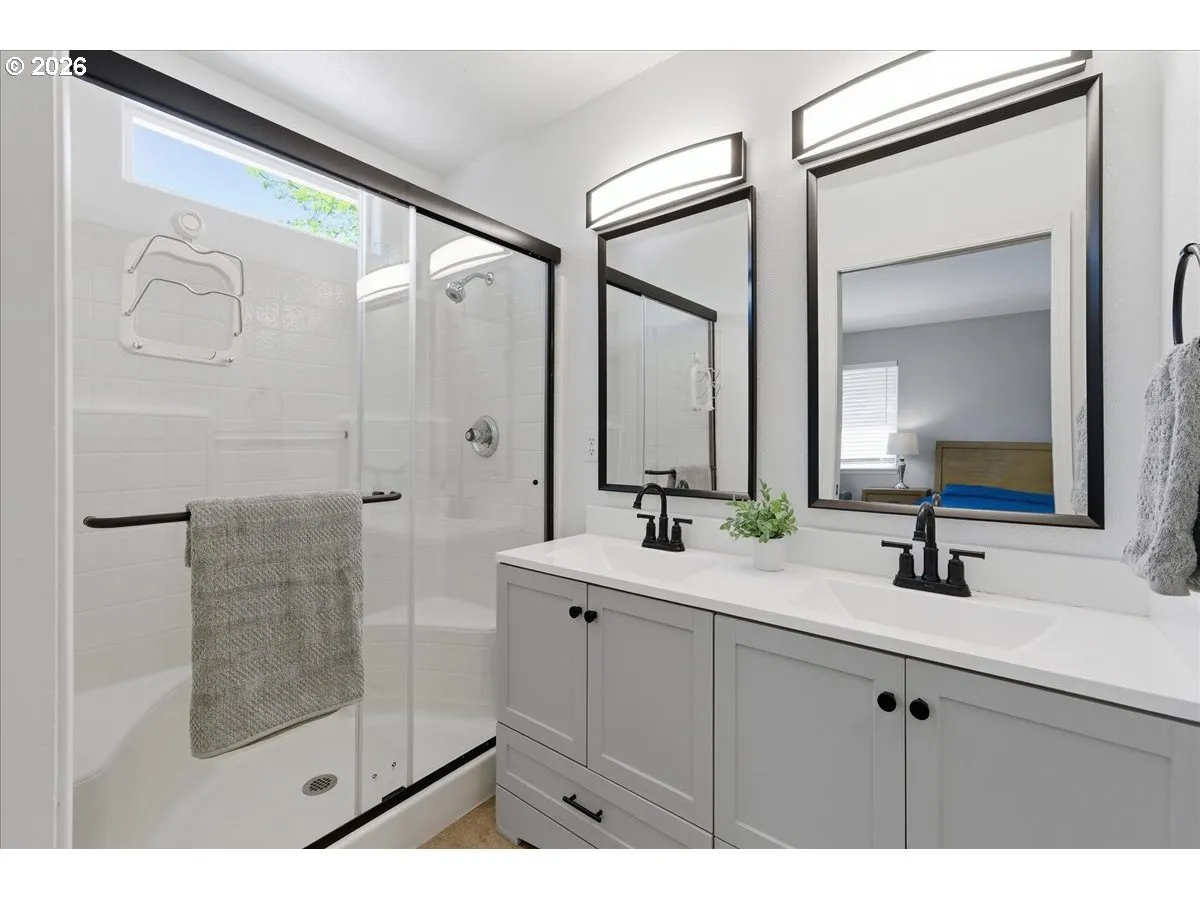 Bathroom, Attached-Walk in Shower