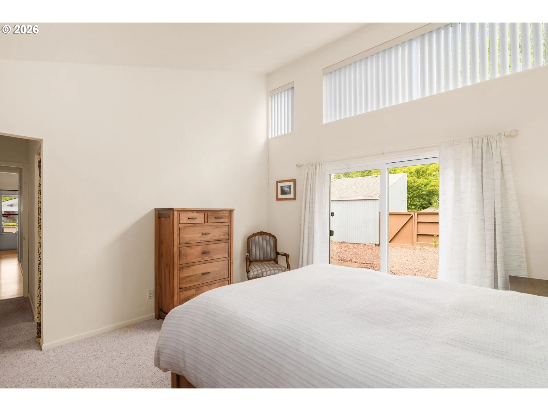 Bedroom, Primary
