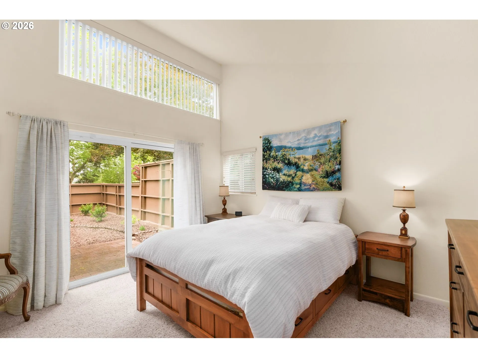Bedroom, Primary