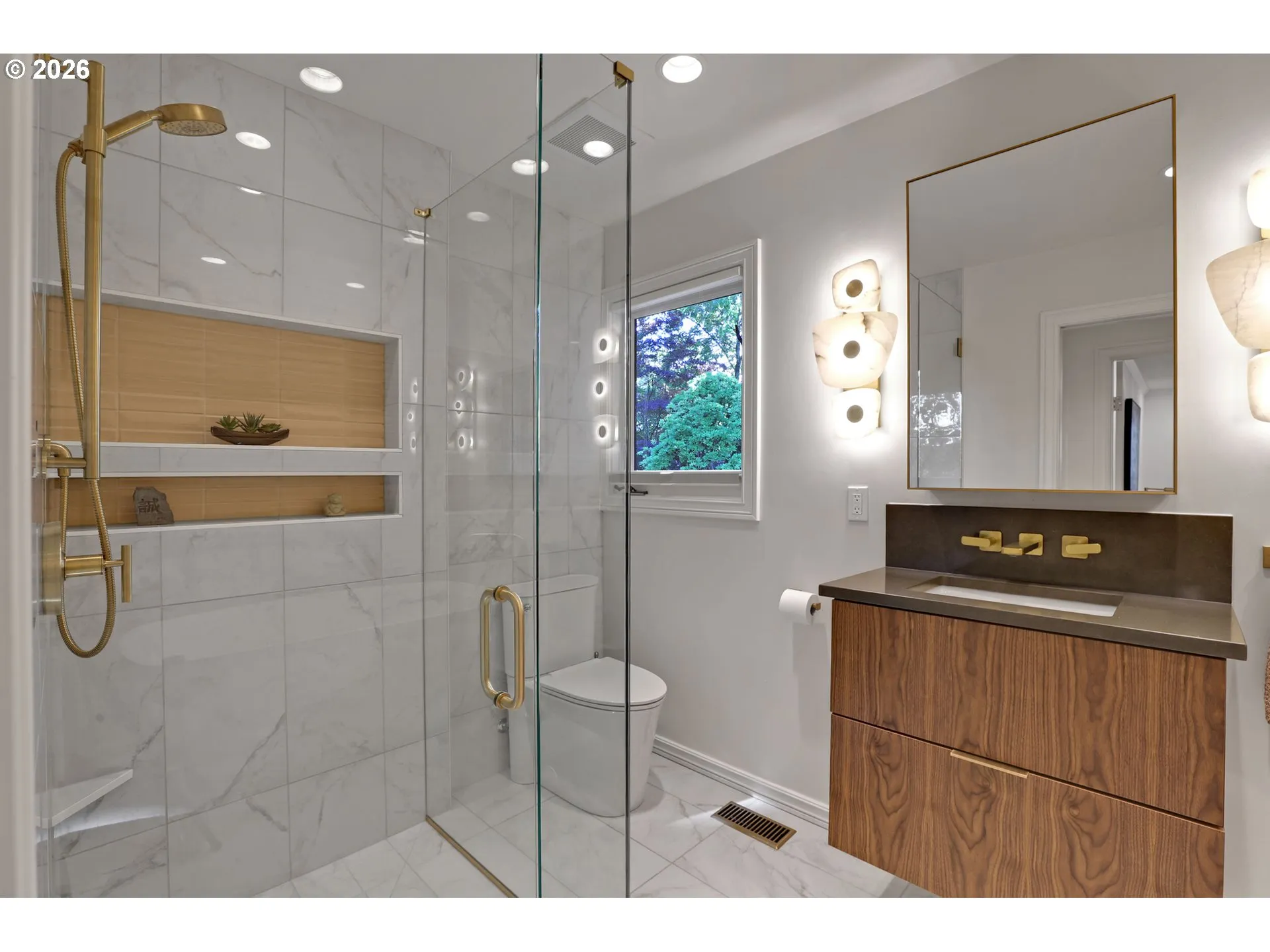 Bathroom-Hall