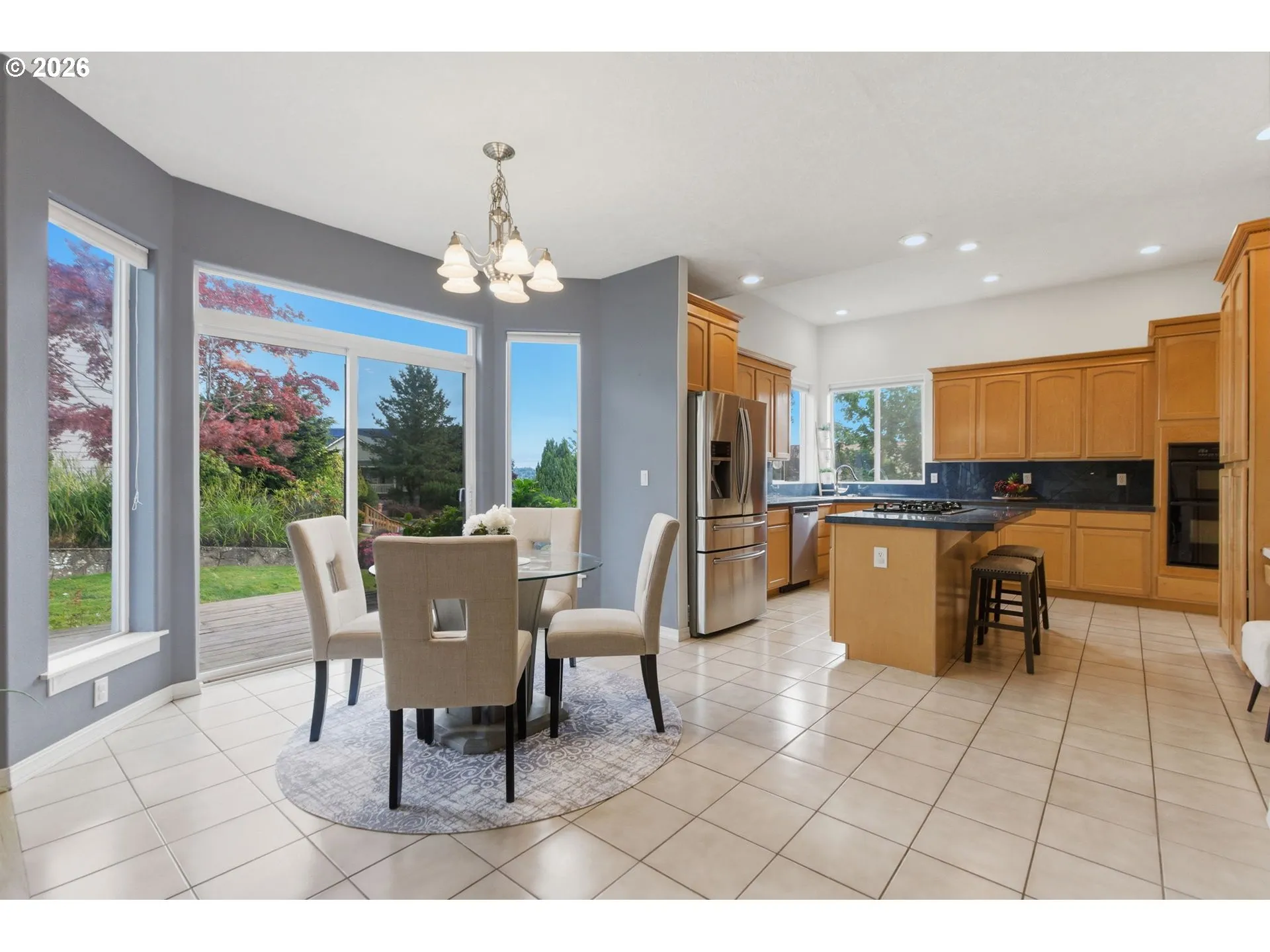 Kitchen-Eating Area