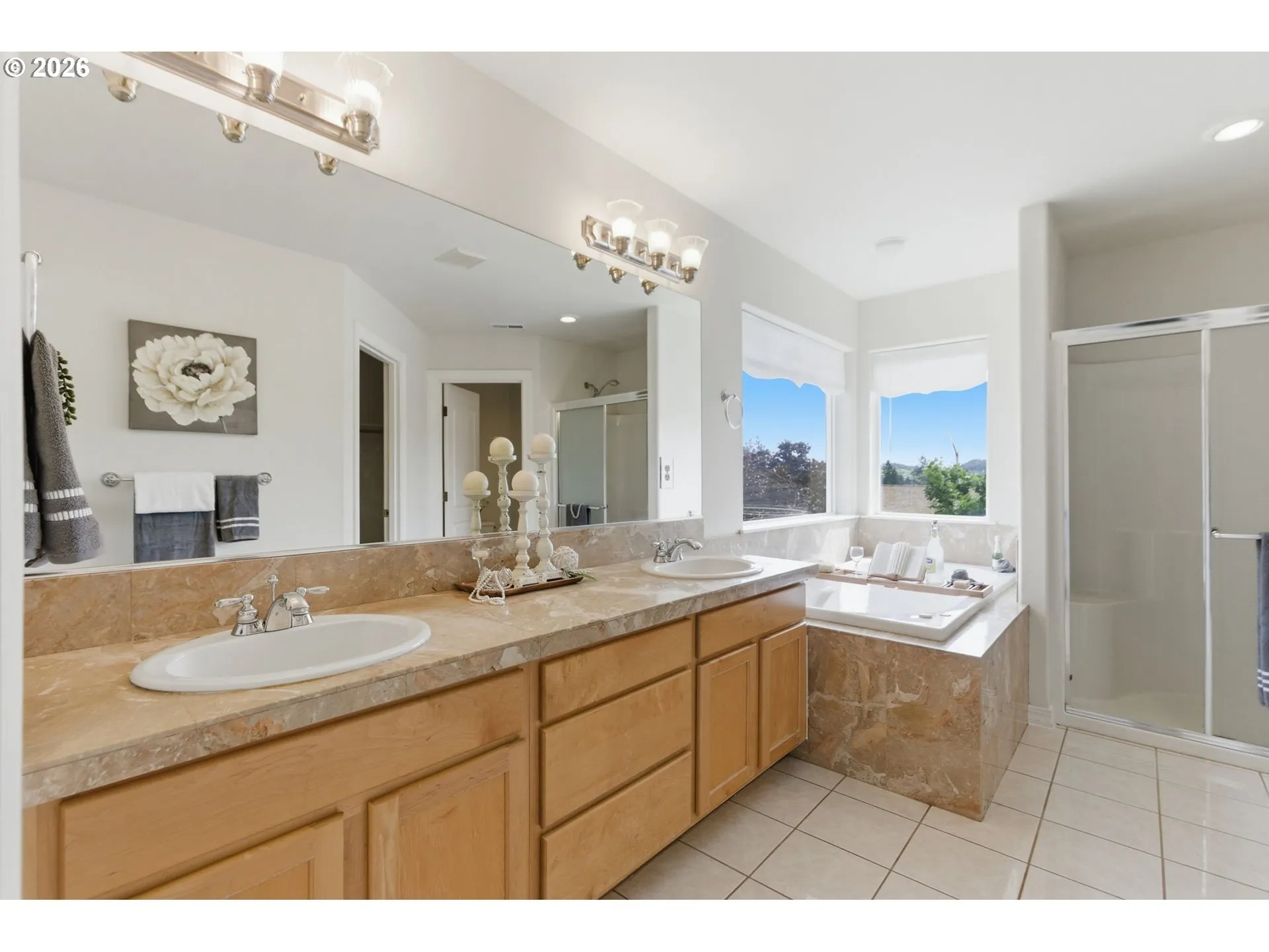 Bathroom, Attached