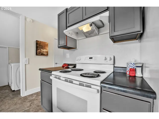 Kitchen-Oven