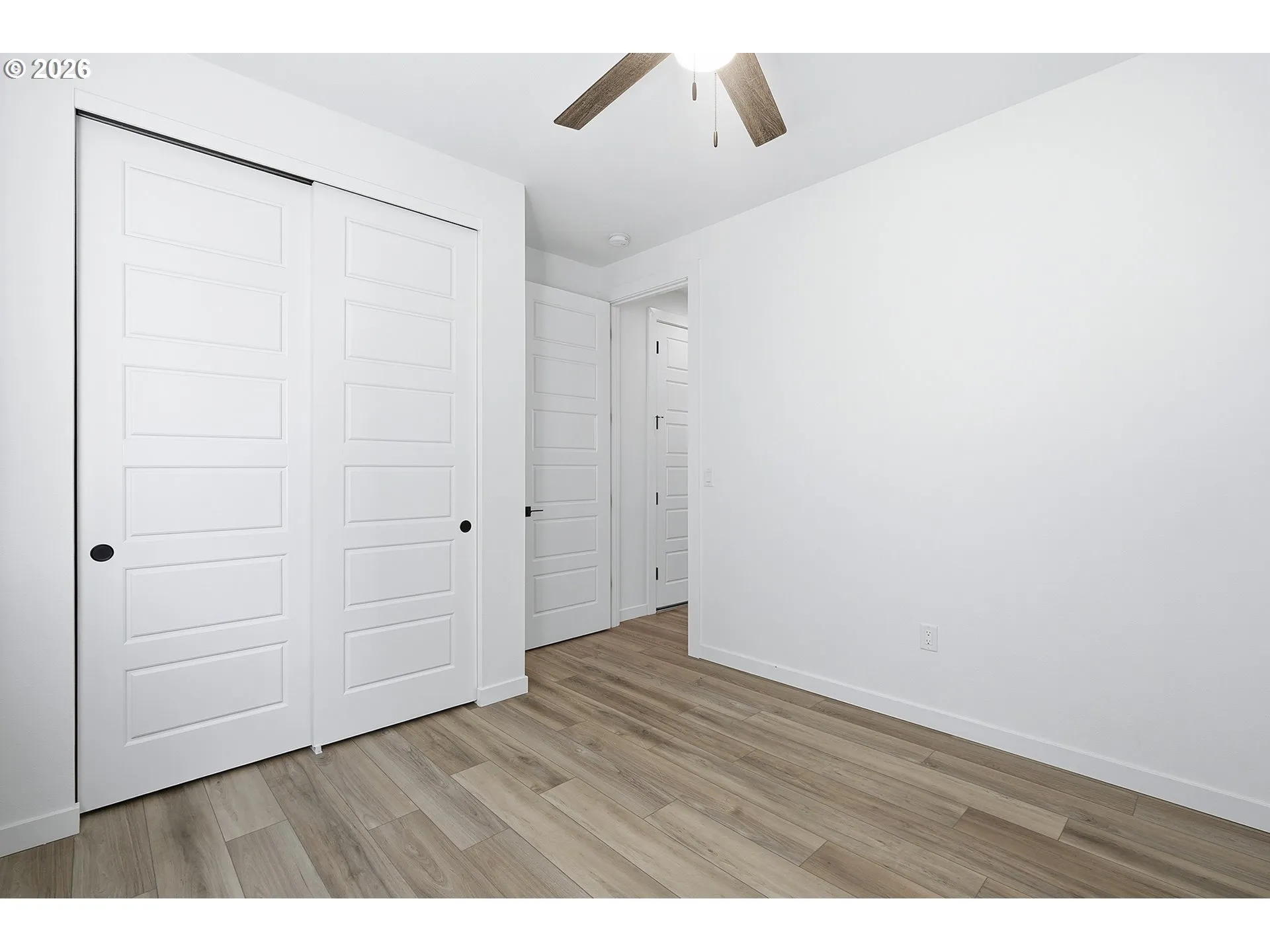 Bedroom-Main