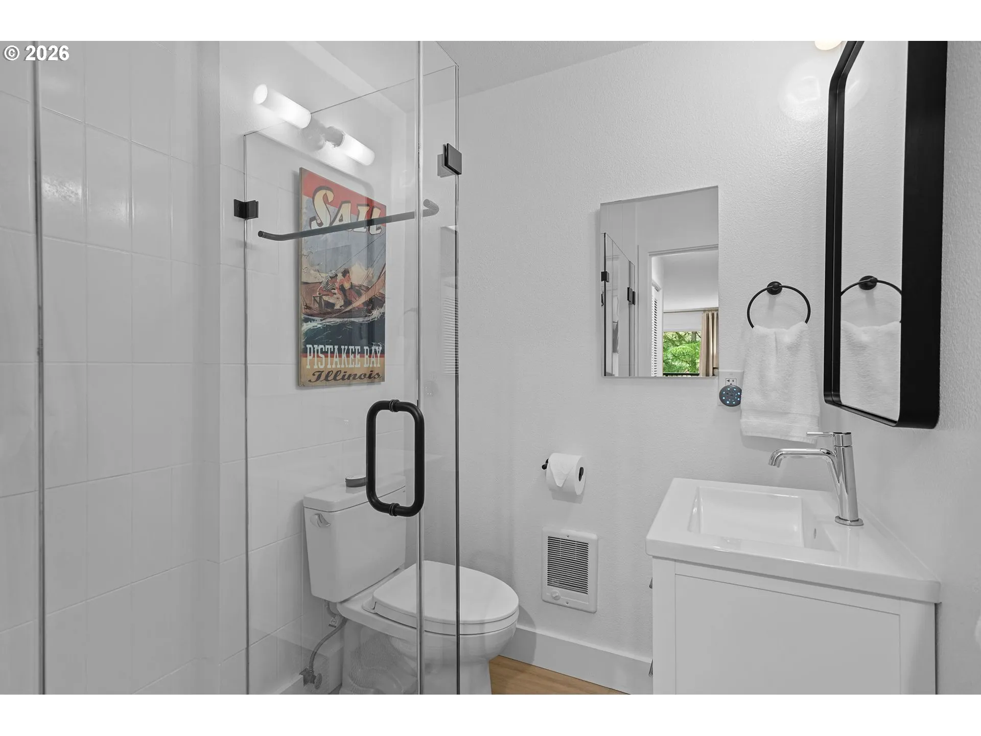 Bathroom-Walk in Shower