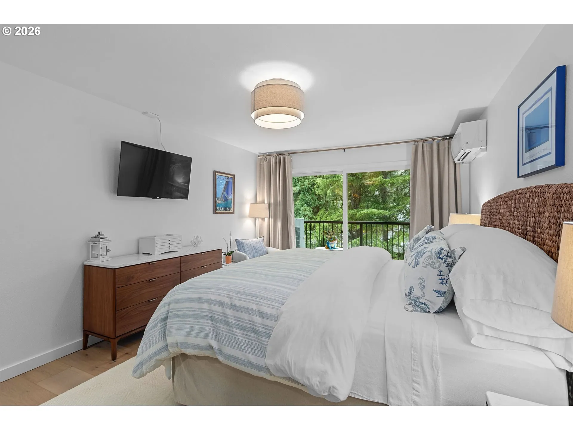 Primary Bedroom-Main