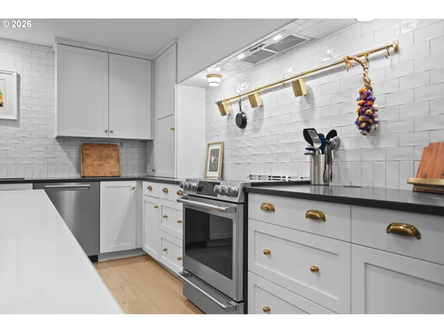 Kitchen-Oven