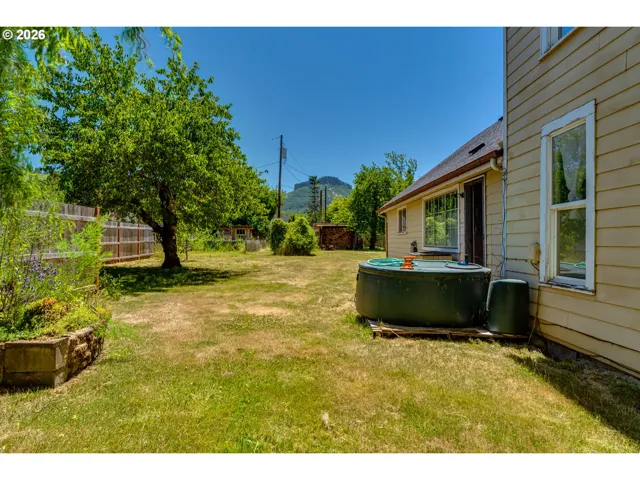 Backyard-Fenced