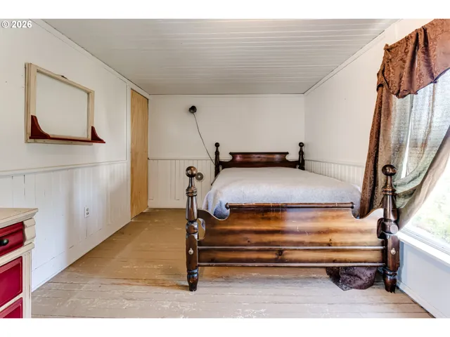 Bedroom-#3 Upper