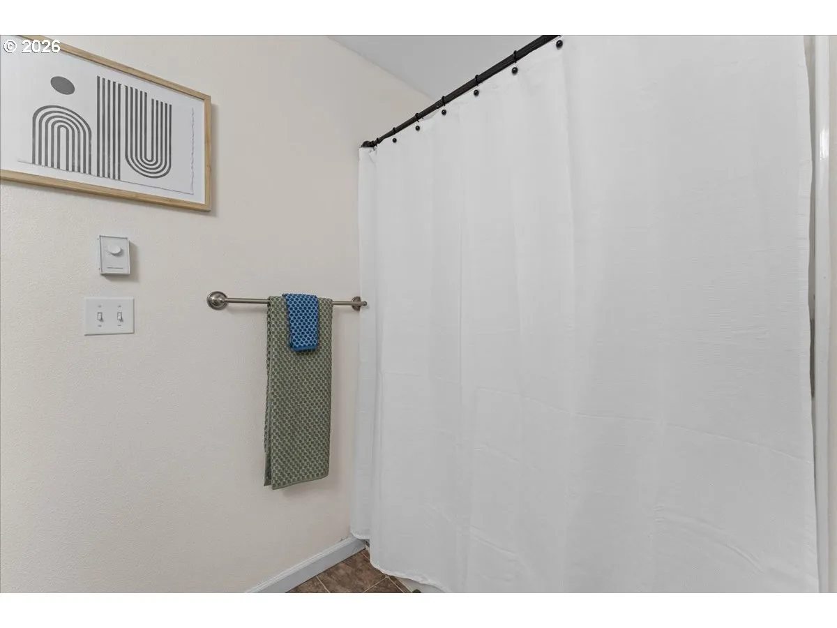 Bathroom-Hall
