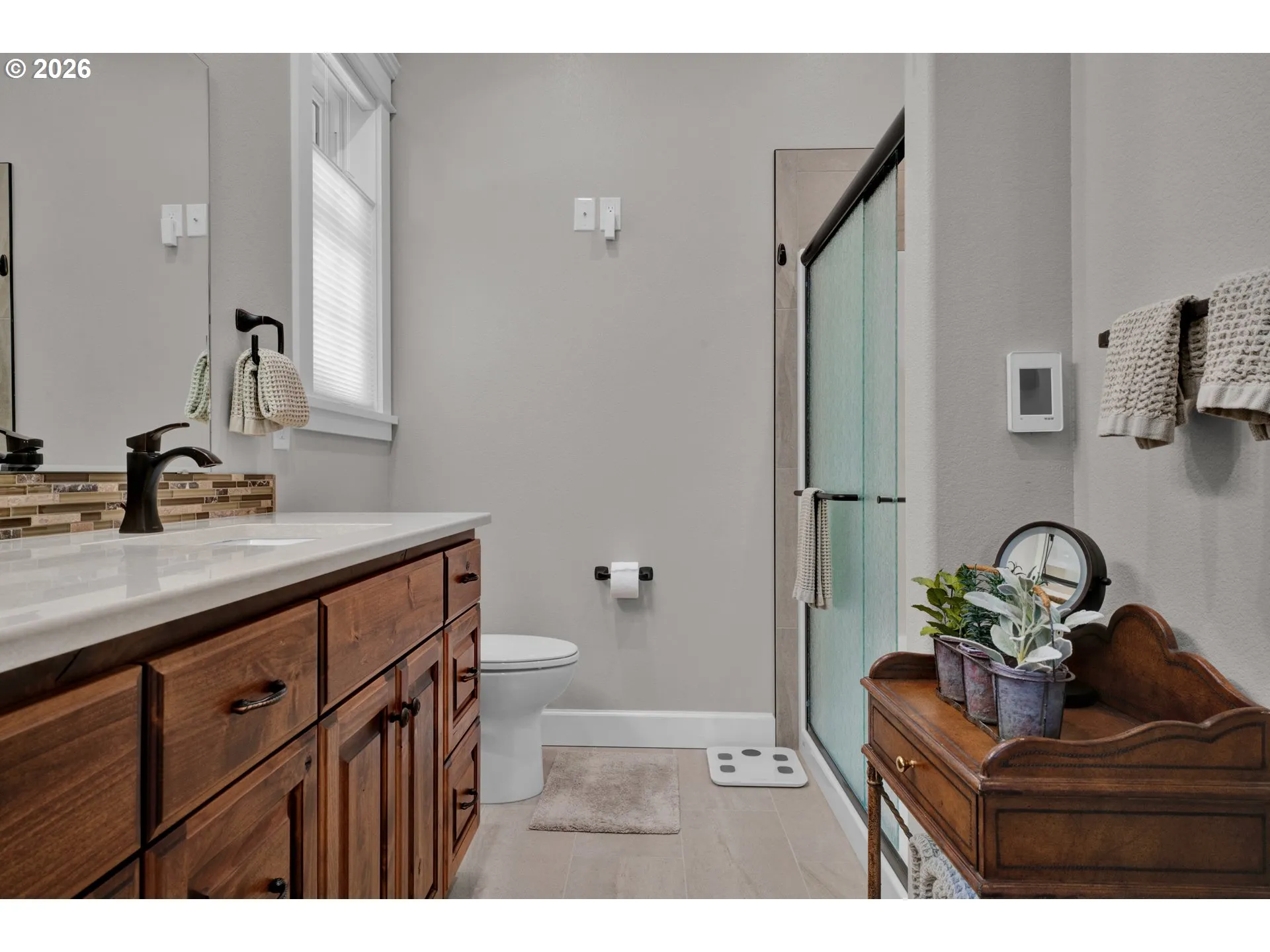 Bathroom, Attached