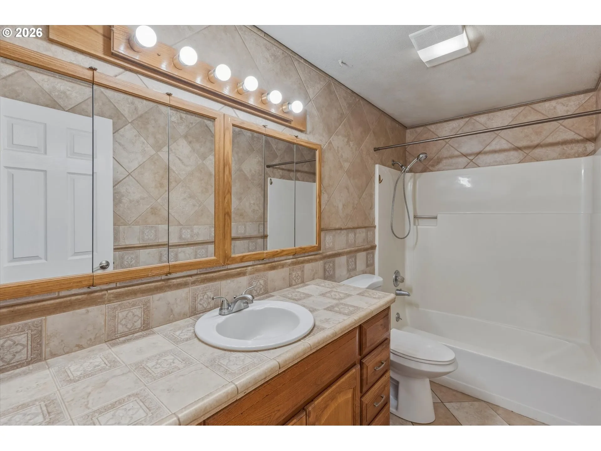Bathroom-Hall
