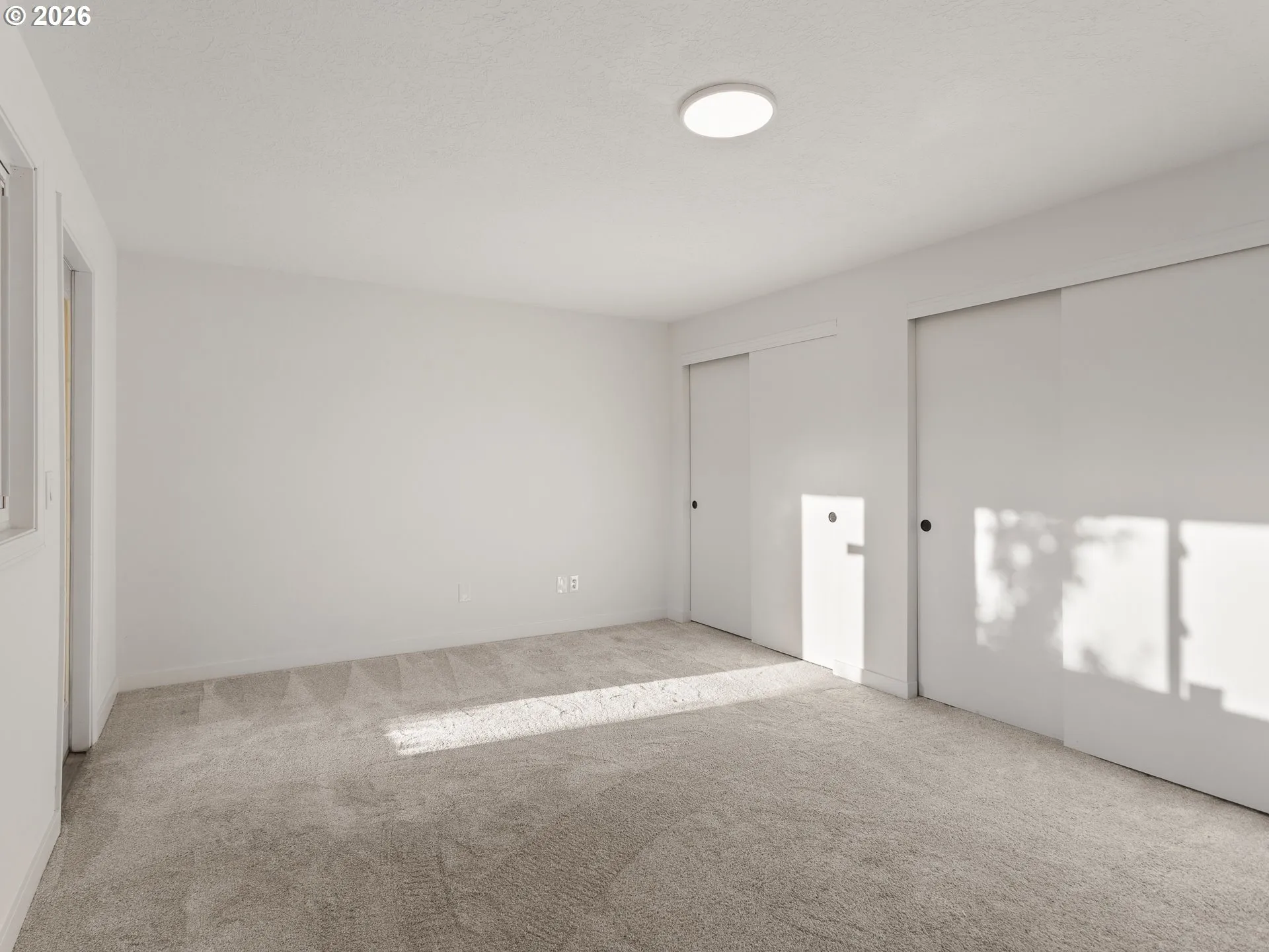 Bedroom, Owner's Suite-Upper