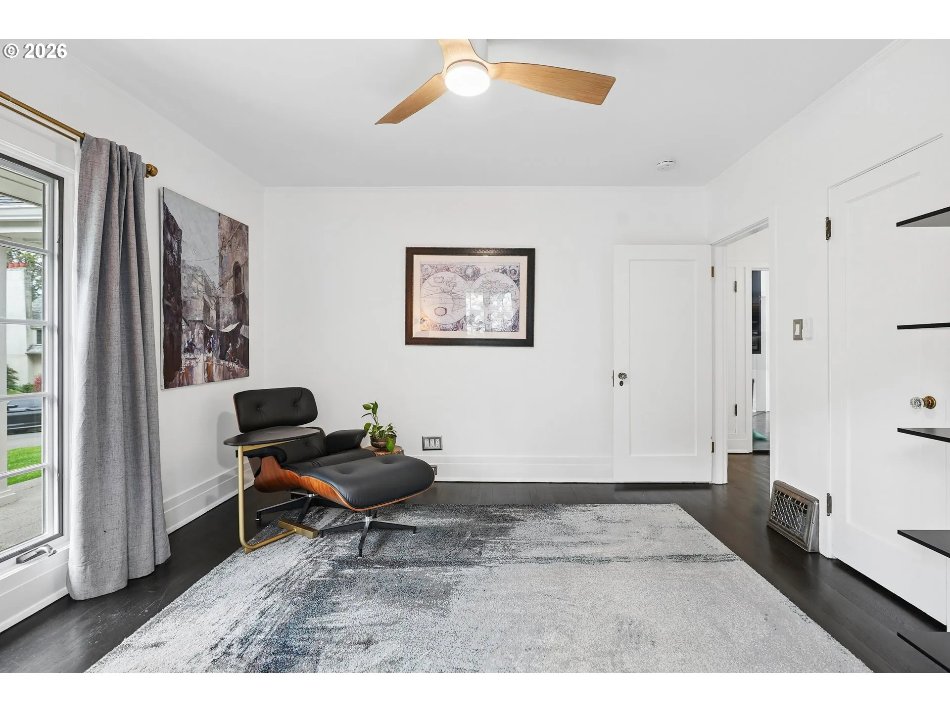 Bedroom-Main