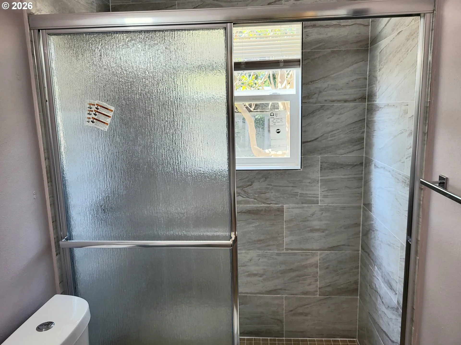 Bathroom-Walk in Shower