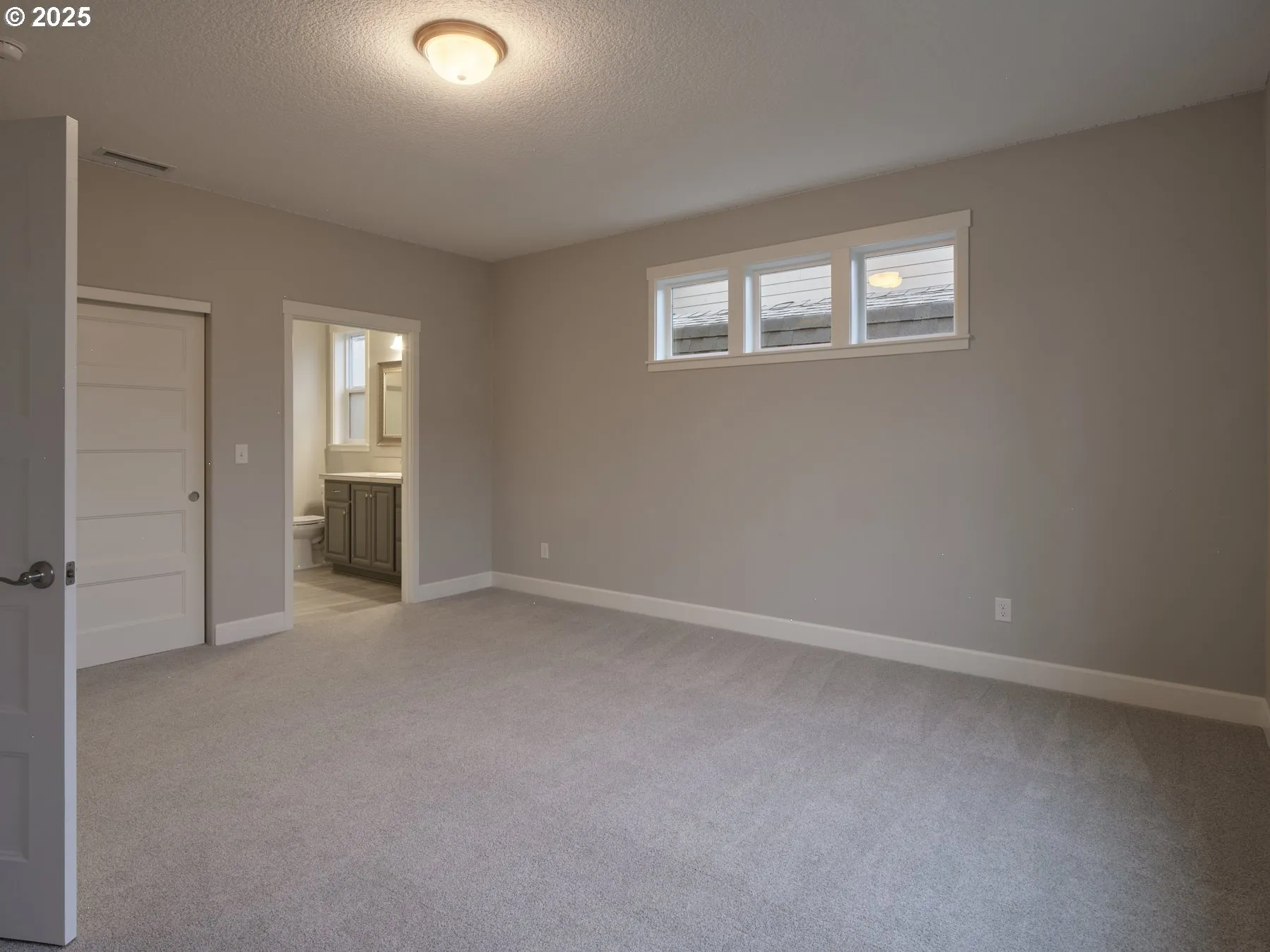 Bathroom, Attached-Main
