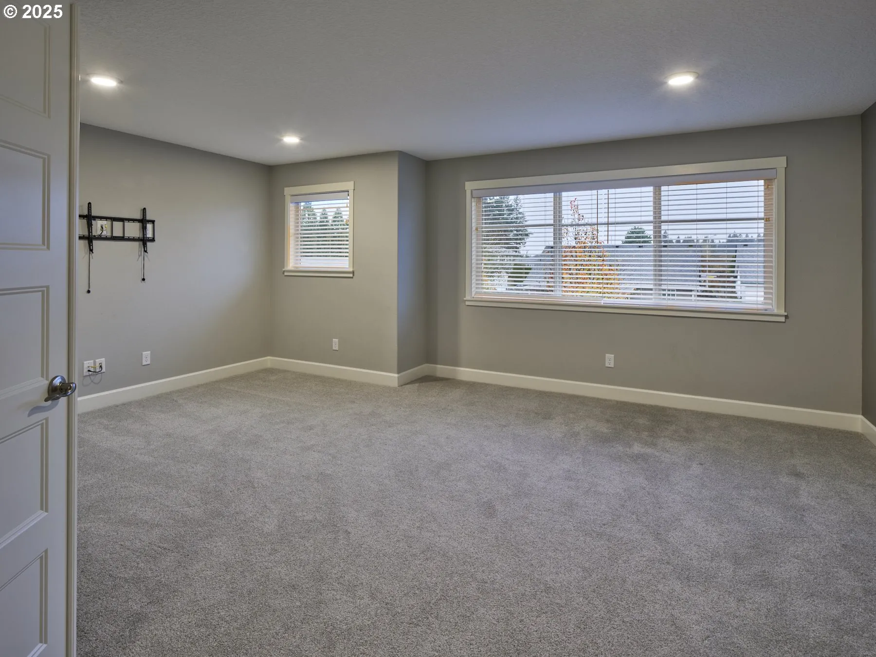 Bonus Room-Upper