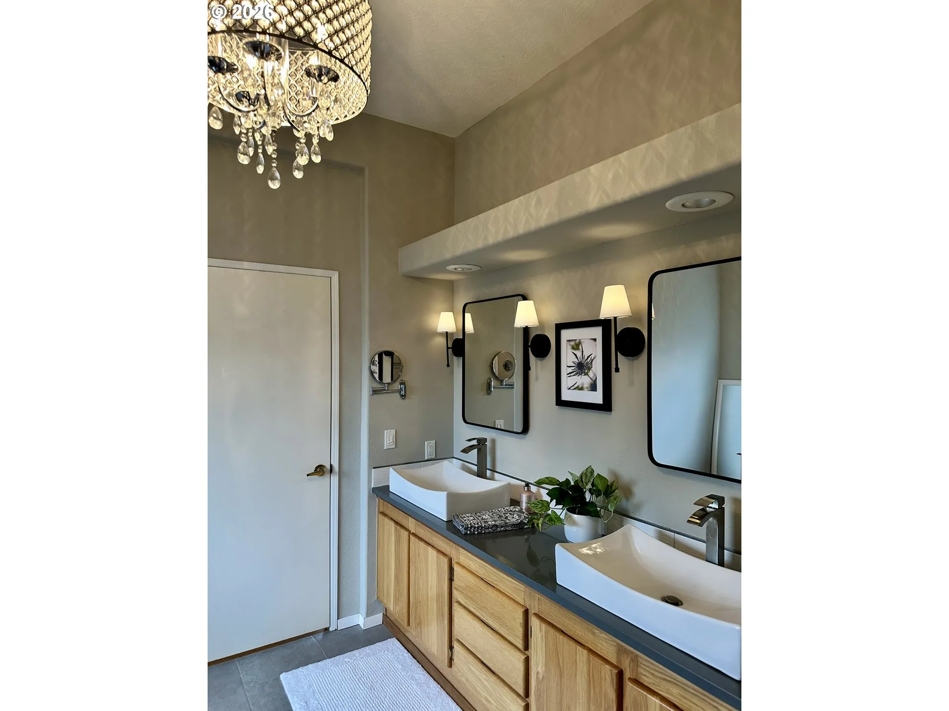 Bathroom-Double Sinks