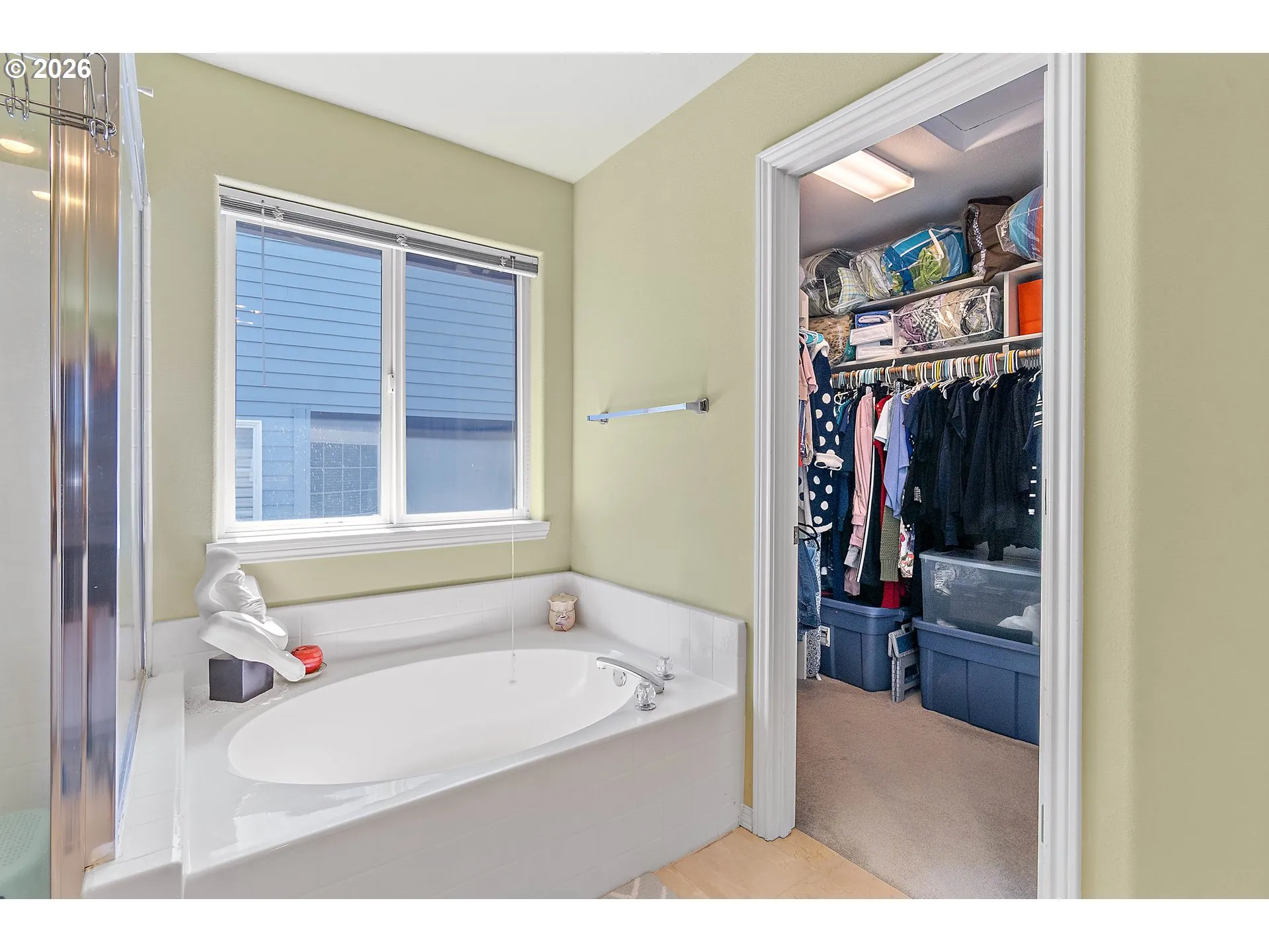 Bathroom, Attached