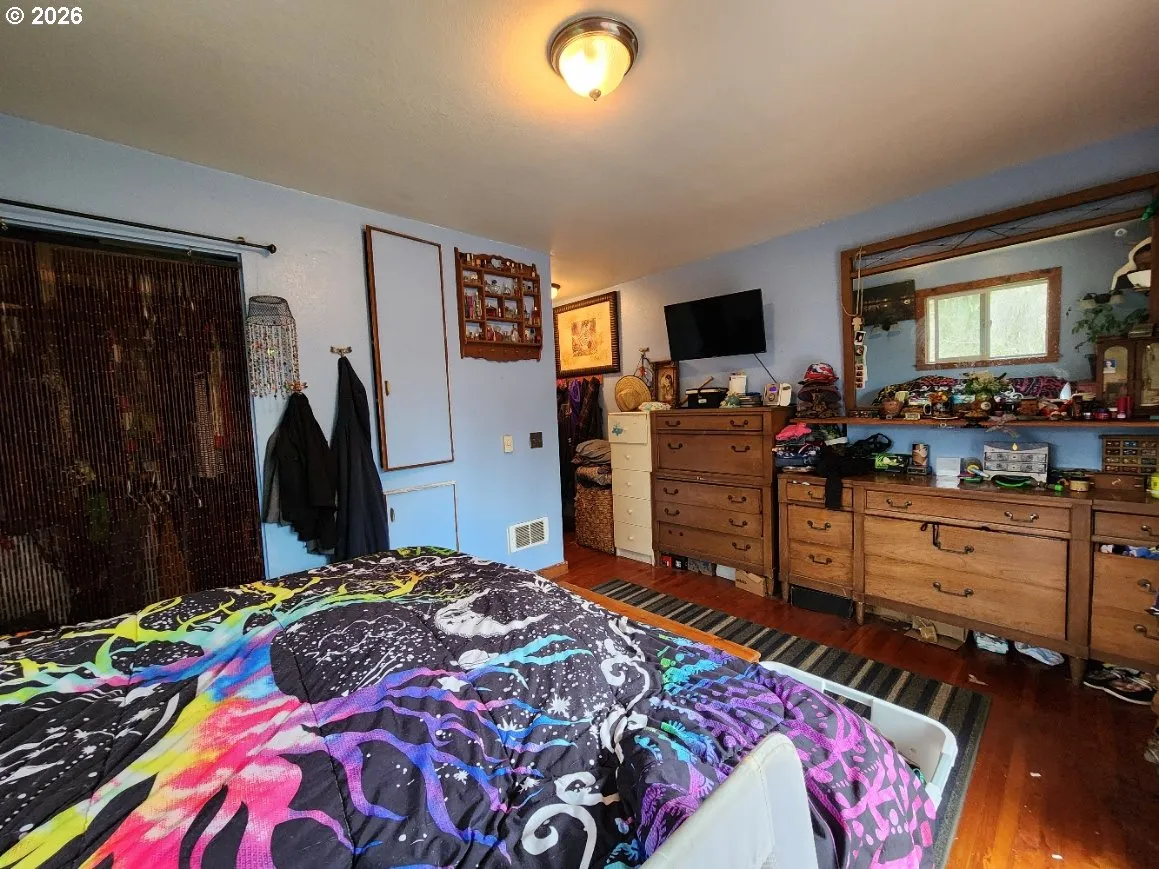 Bedroom-# 1
