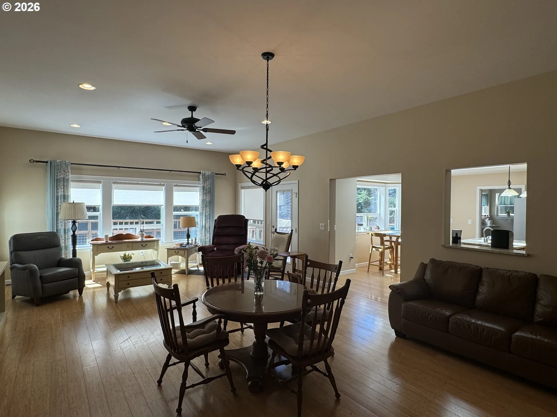 Living Room/Dining Room