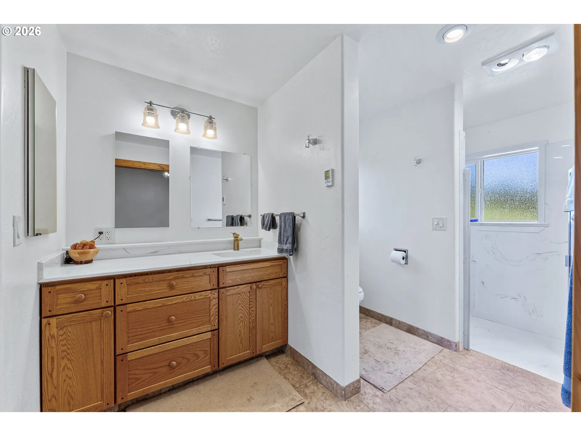Attached Bathroom #2