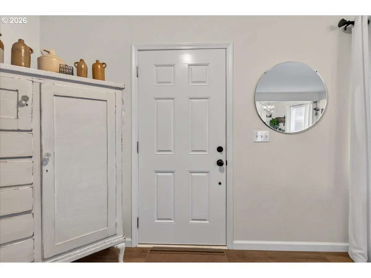 Entrance/Foyer