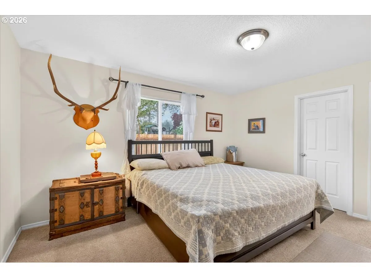 Bedroom, Primary-Main