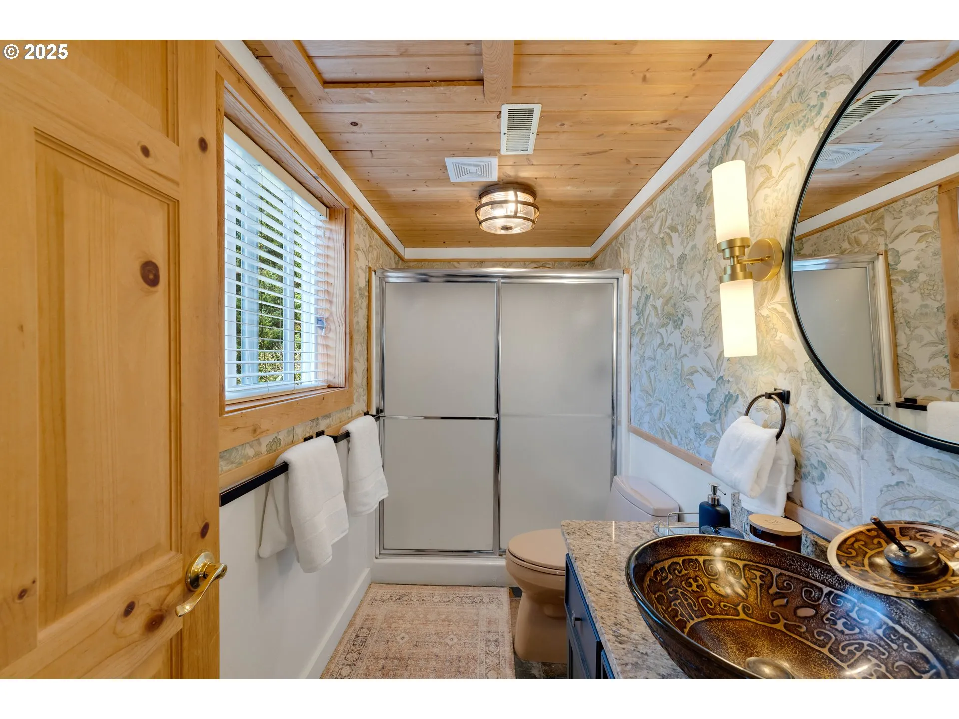 En Suite Bathroom