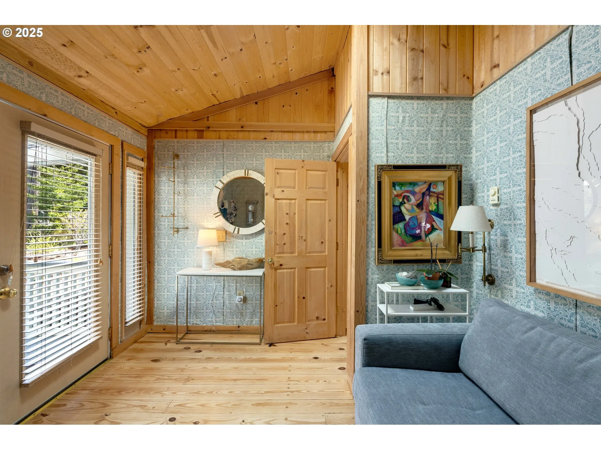 Entrance/Foyer