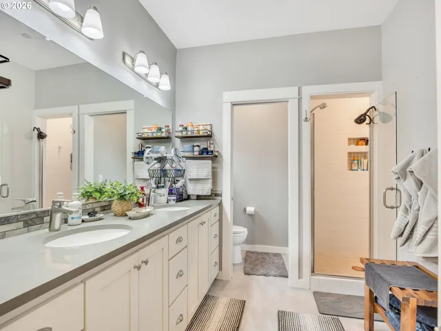 Bathroom, Attached-Double Sinks